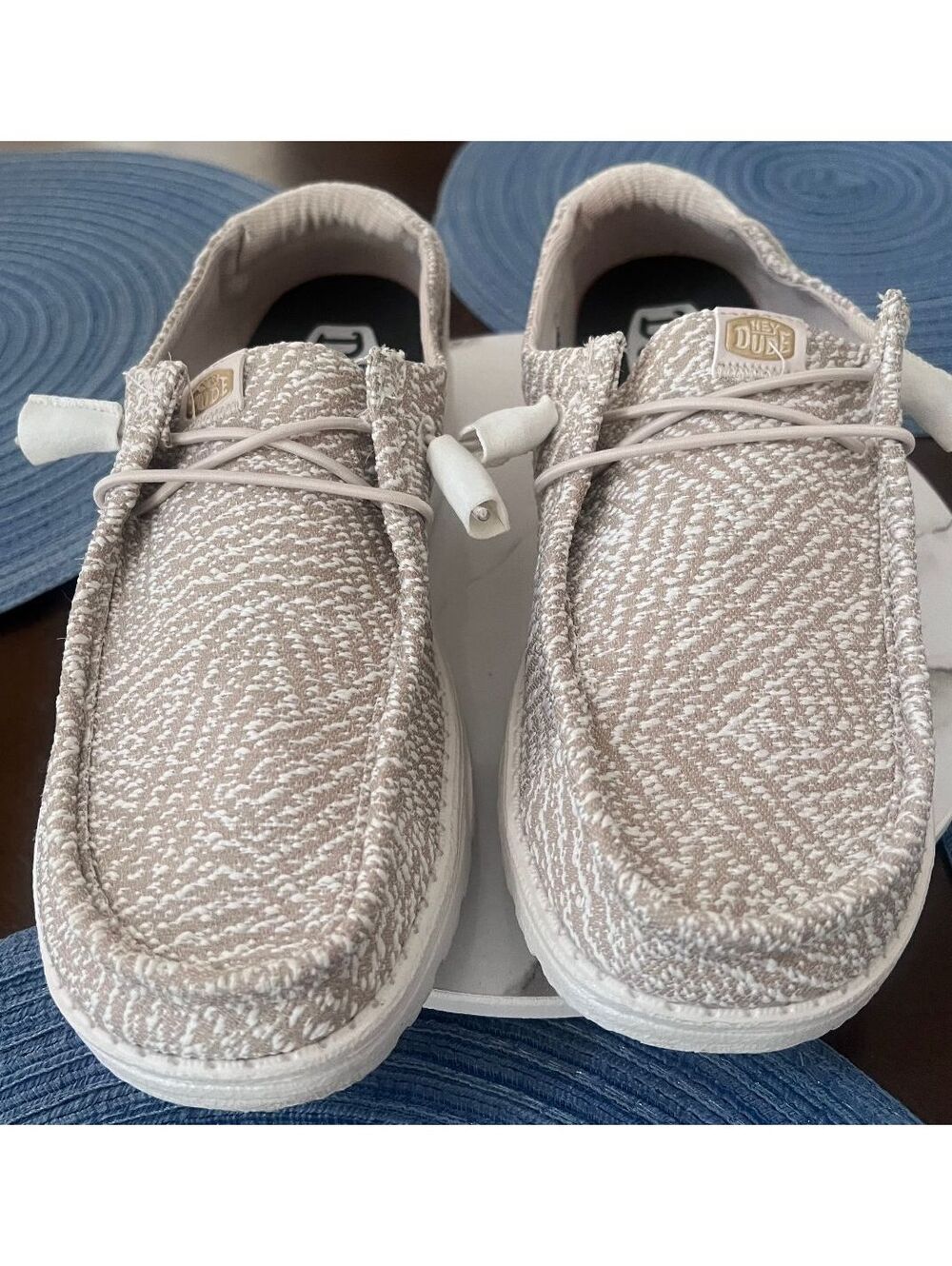 Hey Dudes Womens Wendy Wover ZigZag Cream Color size 9